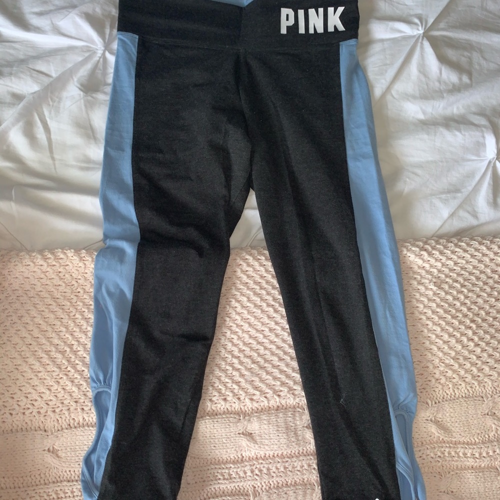 VS Pink cropped leggings